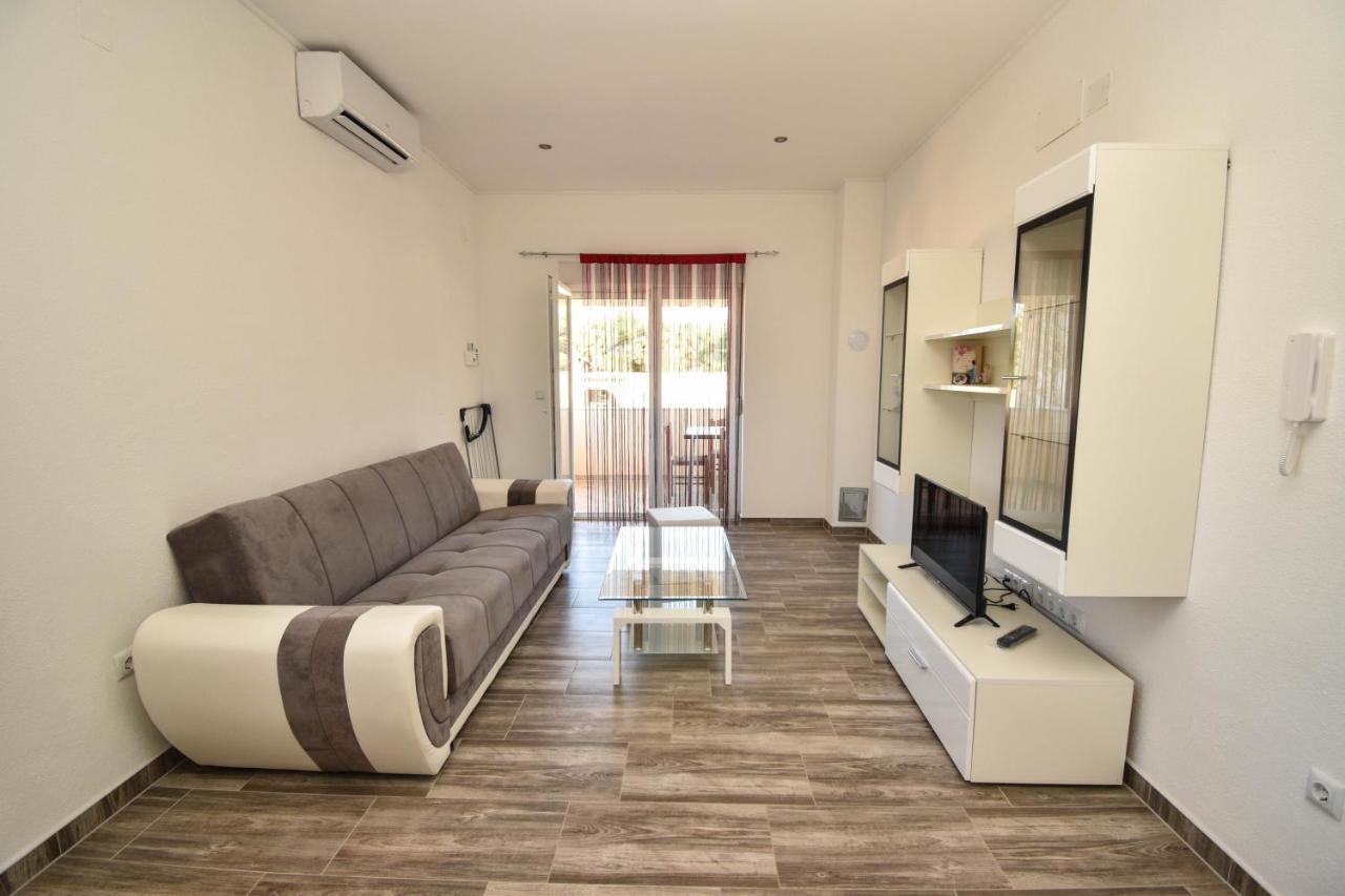 Apartmani Lukic Vir Εξωτερικό φωτογραφία